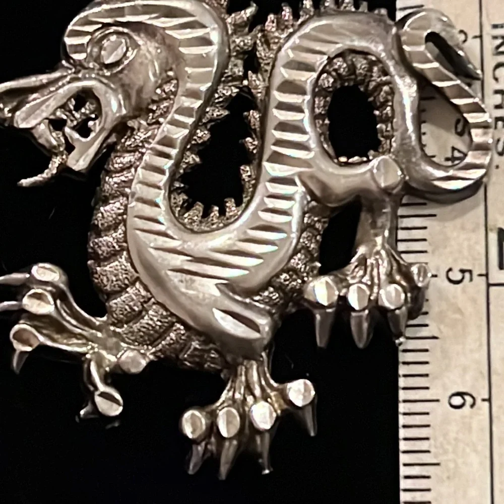 Vintage Sterling Silver dragon pendant & Italy silver rope necklace 18”